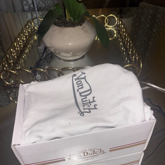 Von Dutch bag! - Picture 4 of 4